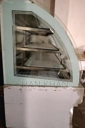 Display Cooler for Sale – Excellent Condition