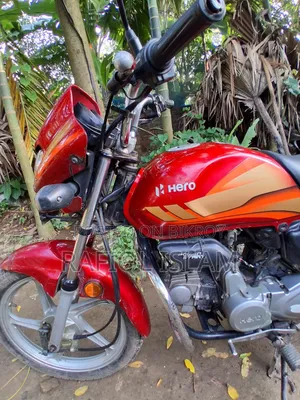 Hero HF Deluxe 2022 Red