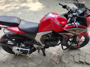 Yamaha Fazer FI V2 2020 Red