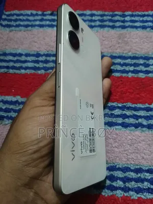 ভিভো ওয়াই২০ ৬৪ জিবি হোয়াইট