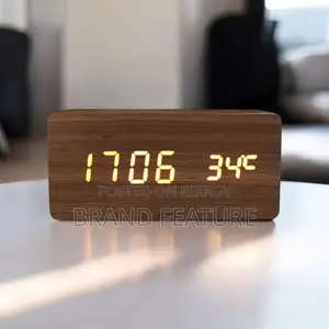 স্মার্ট Led কাঠের ঘড়ি —