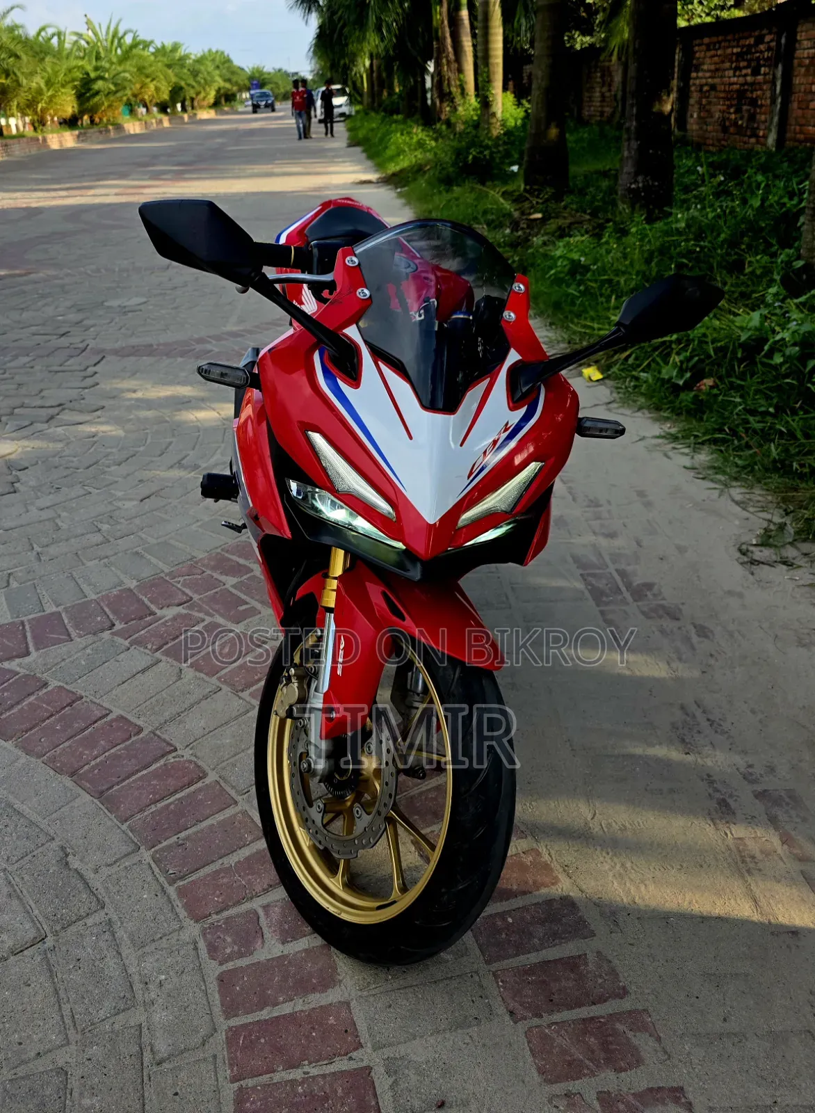 Honda CBR 2023 Red