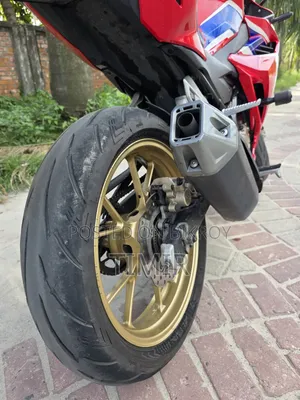 Honda CBR 2023 Red