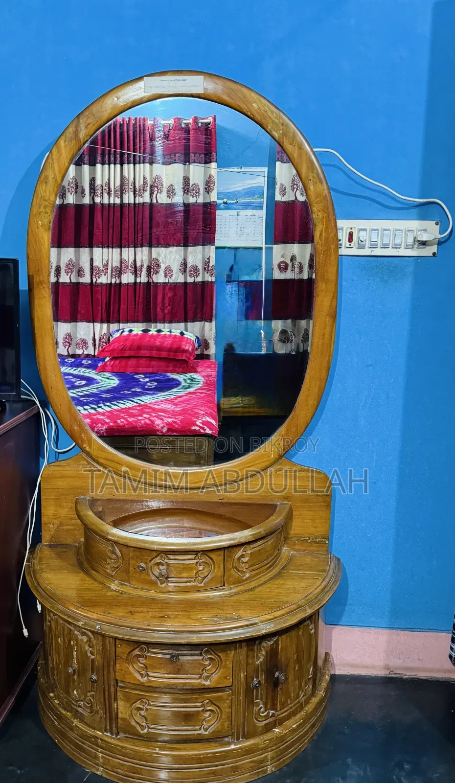 ড্রেসিং টেবিল বিক্রির জন্য