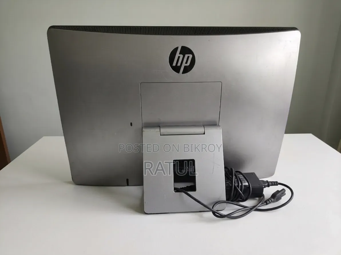 Desktop Computer HP ProOne 400 4GB Intel Core i3 SSD 128GB