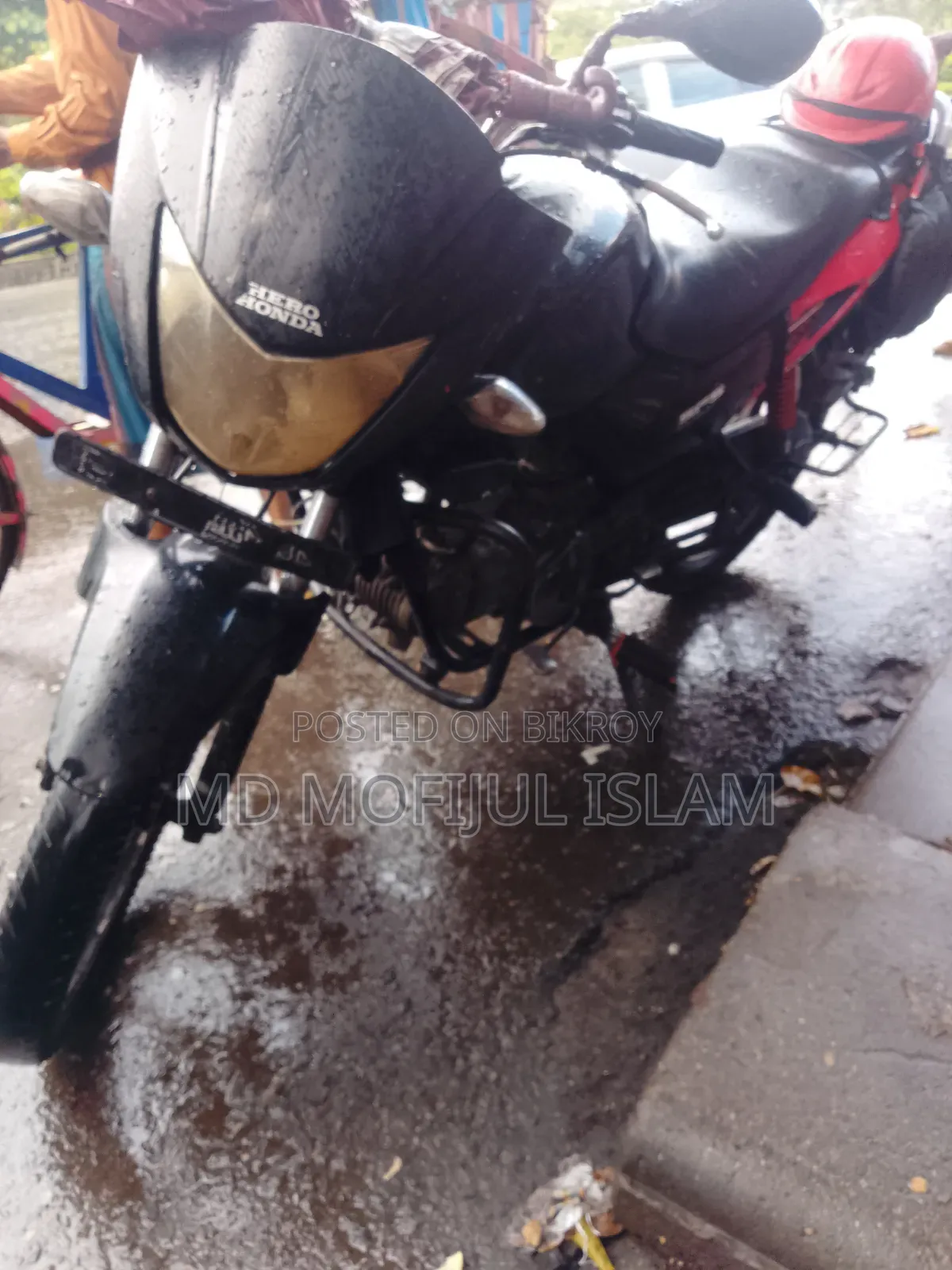 Honda 2012 Red