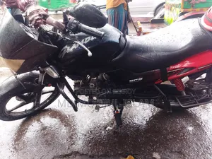 Honda 2012 Red