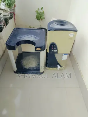 পিউরেট পানির পিল্ডার এবং স্টান্ট