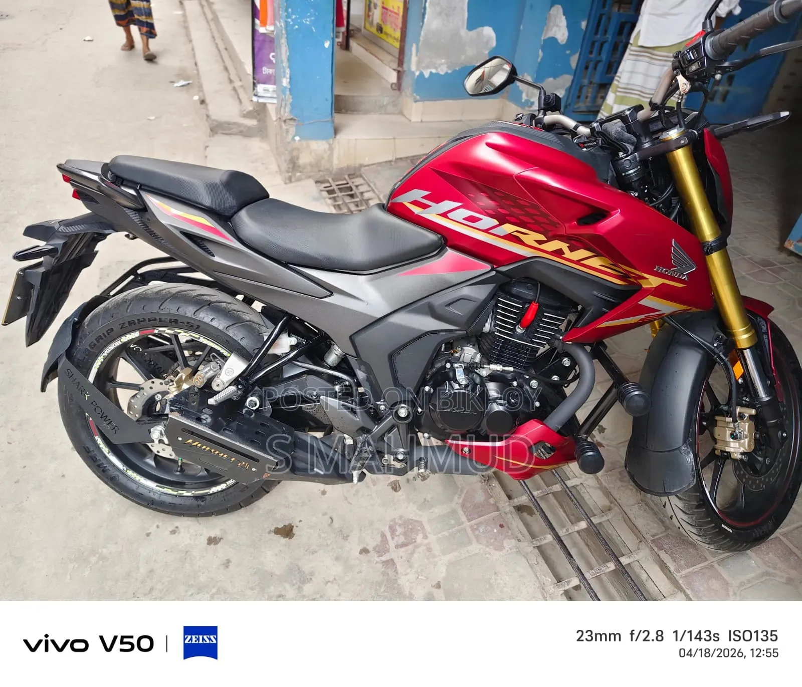 Honda Hornet 2.0 2024 Red