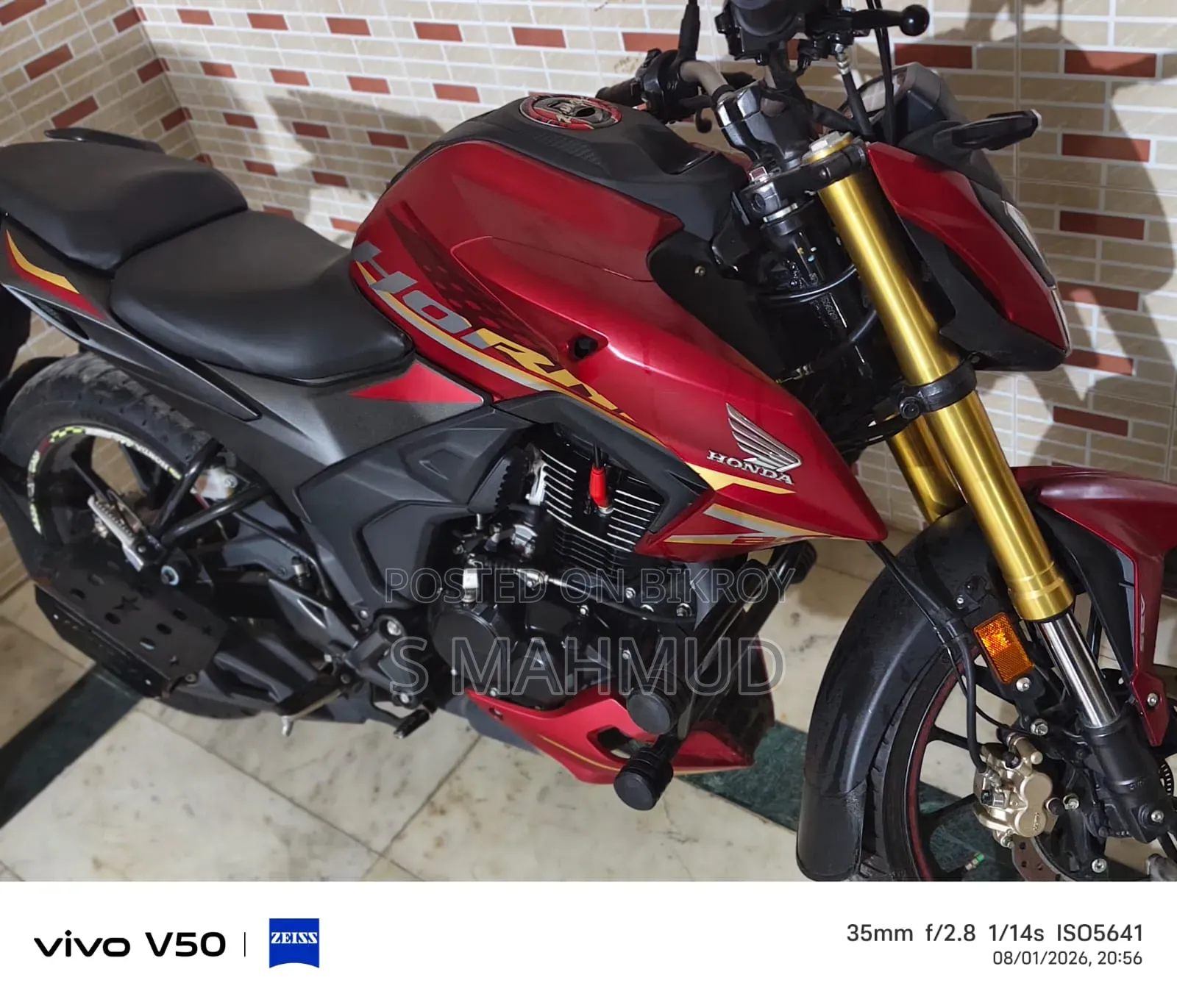 Honda Hornet 2.0 2024 Red