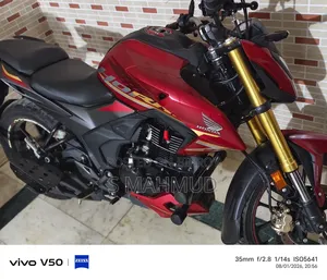Honda Hornet 2.0 2024 Red