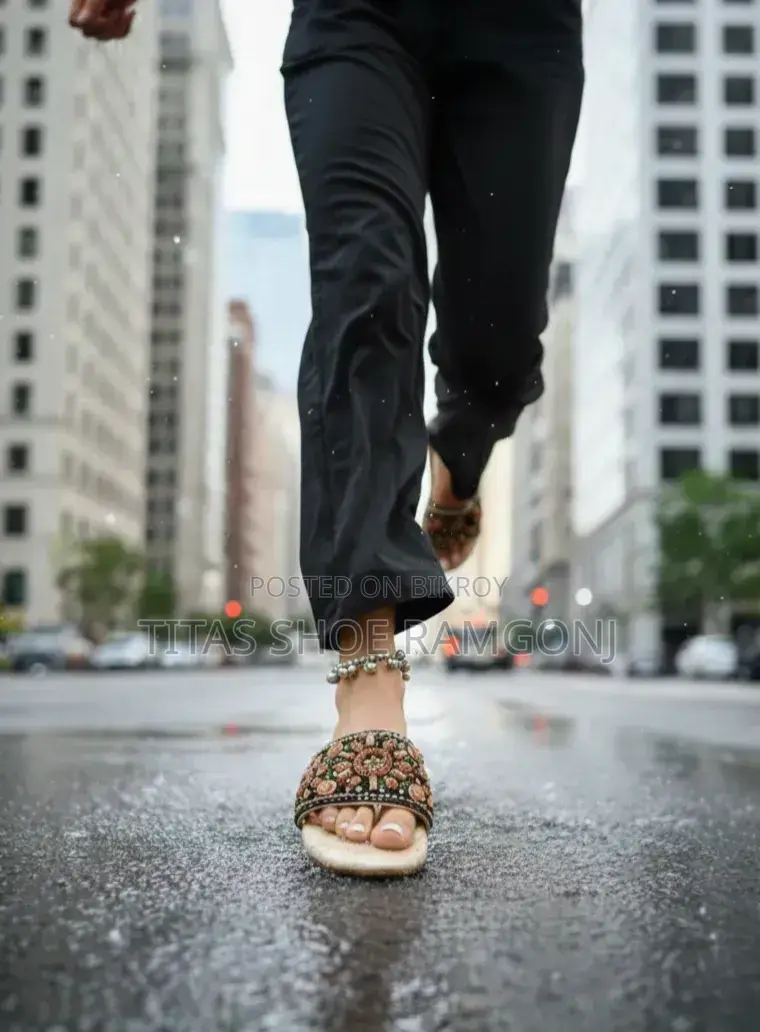 Ladies Slipper