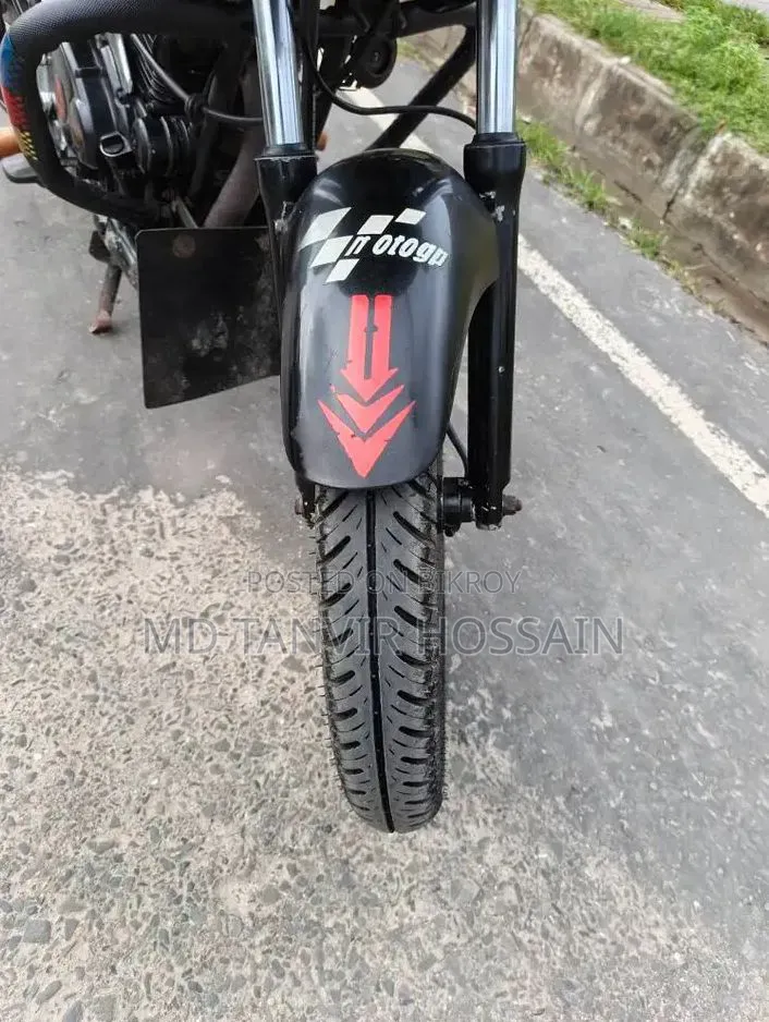 বাজাজ পালসার ১৫০ ২০১৬ কালো