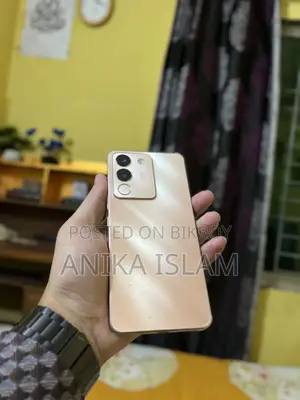 Vivo Y200 128 GB Gold
