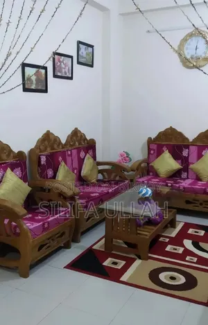 সেগুন কাঠের সোফা । যারা নিতে চান যোগাযোগ করুন।