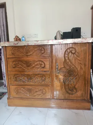 ওয়ারড্রব বিক্রি হবে