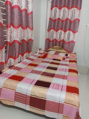 খাট টি কেনার পরে মাত্র ১৫ দিন ব্যবহার হয়েছে একেবারে নতুনের মত