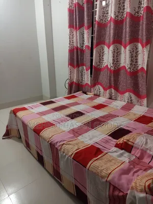 খাট টি কেনার পরে মাত্র ১৫ দিন ব্যবহার হয়েছে একেবারে নতুনের মত