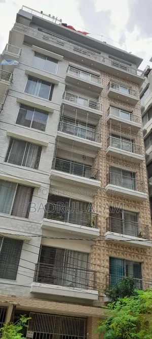 মিরপুর ডিওএইচএস-এ ৪-বেডরুমের অ্যাপার্টমেন্ট বিক্রয়ের জন্য