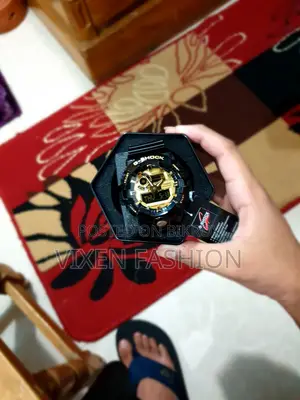 Casio G-Shock GA-710-1ADR