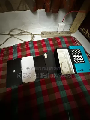 ওয়ানপ্লাস নর্ড সিই ফাইভি জি ২৫৬ জিবি ব্ল্যাক