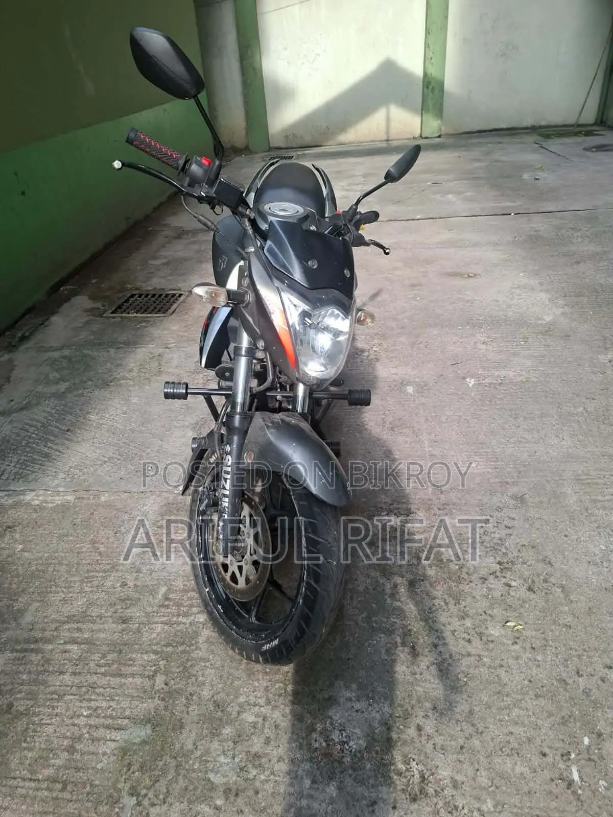 Suzuki Gixxer 2016 Gray