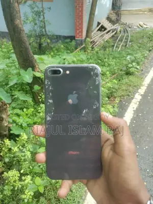 Apple iPhone 8 Plus 64 GB Black