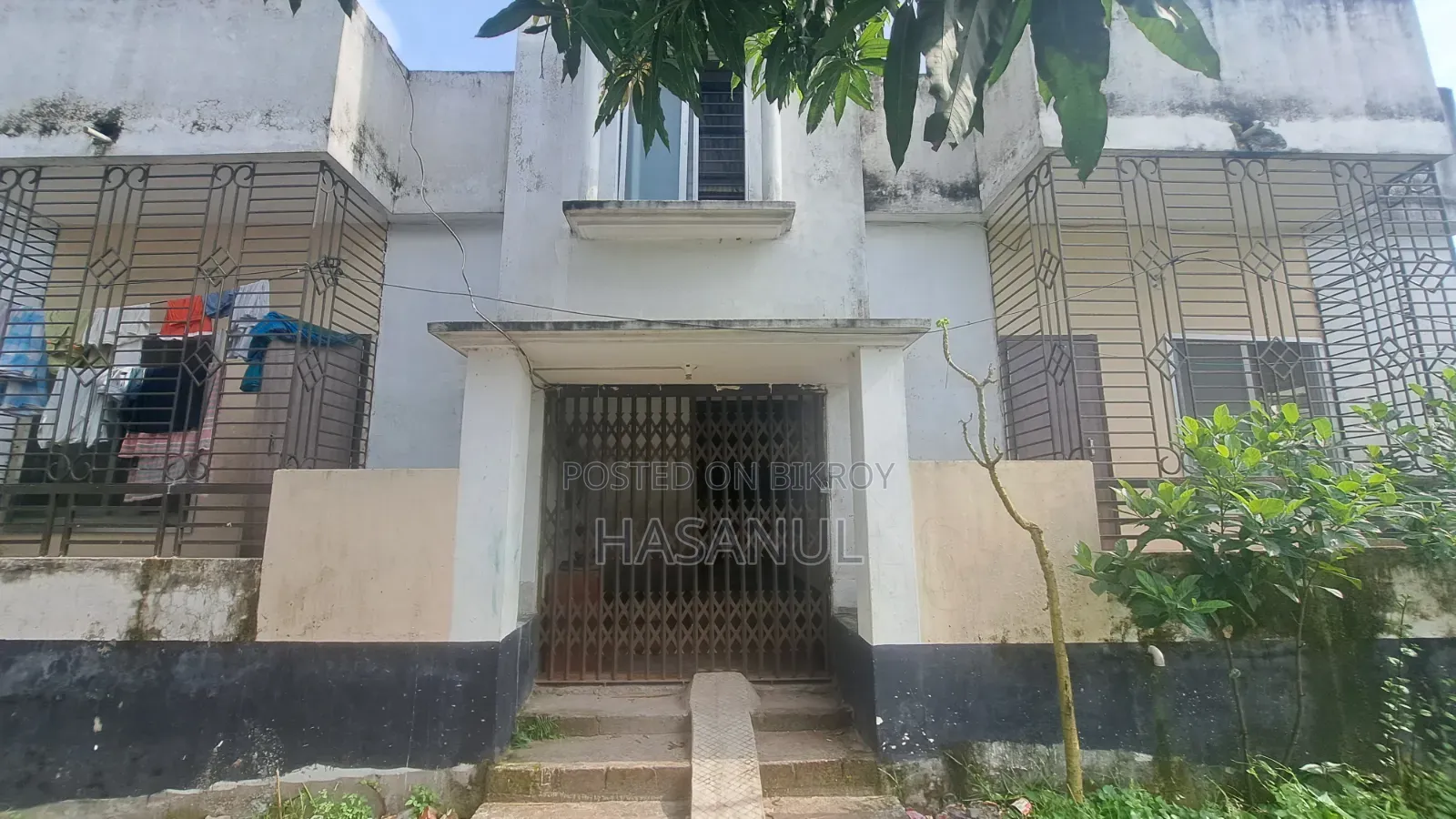 House for sale at a very low price due to needing money