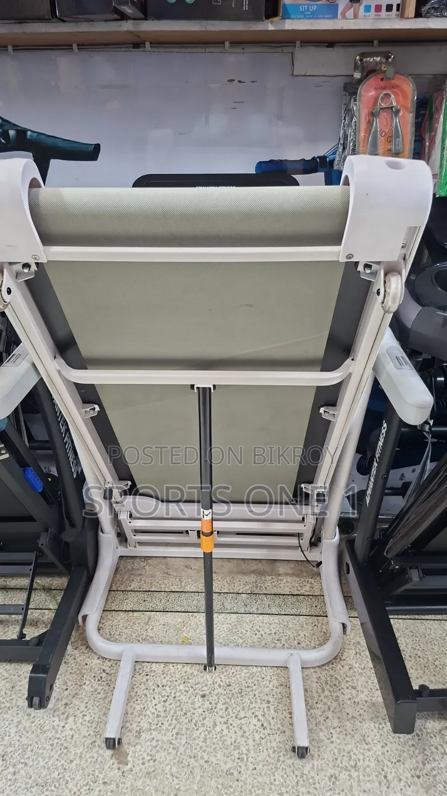 Treadmill AC Motor 3.5 HP User 140 kg Machine Body Weight 75 kg