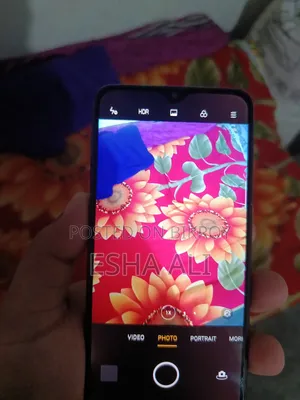 অপ্পো এফ ৯ ৬৪ জিবি সবুজ