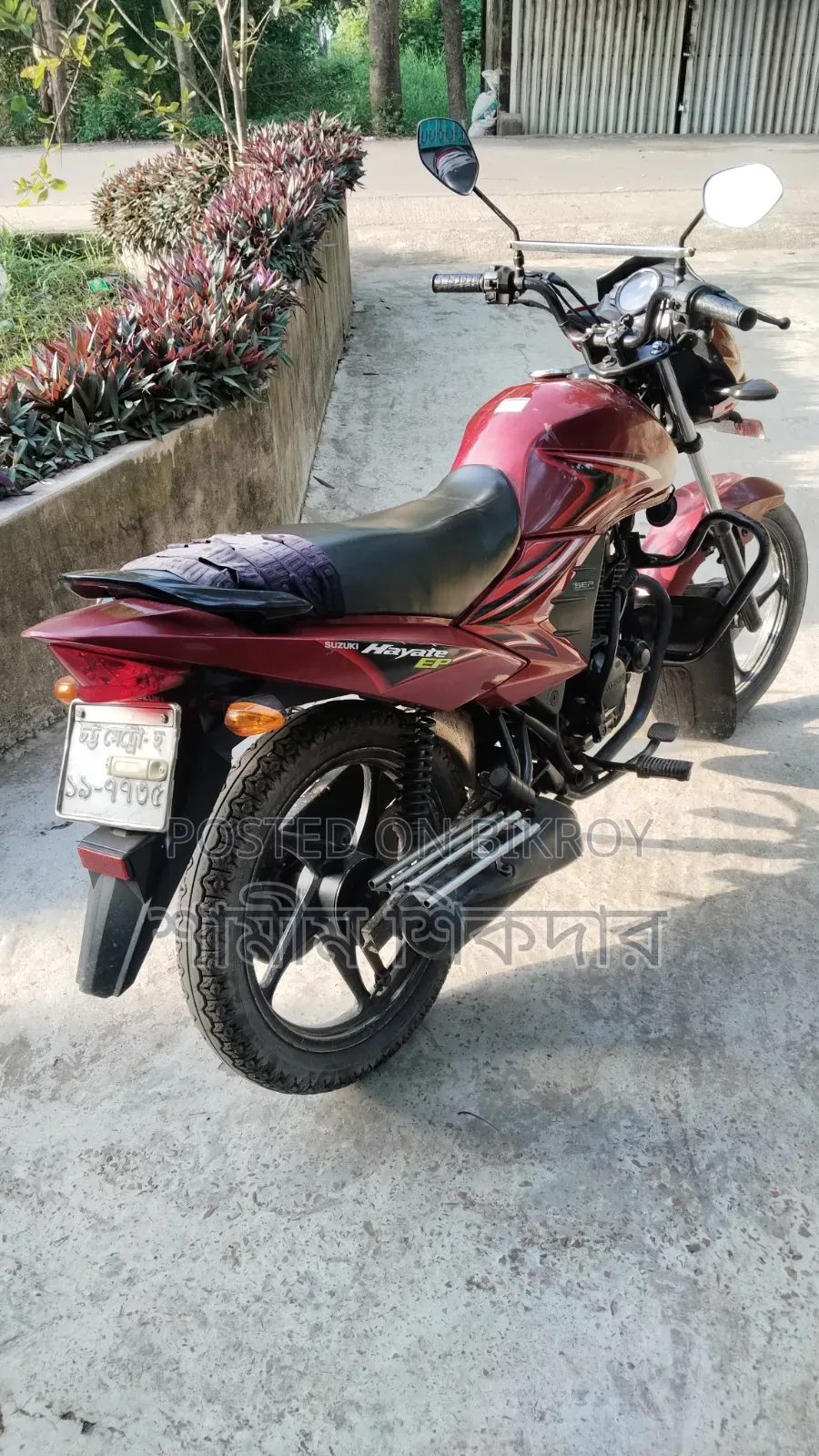 Suzuki Hayate 2020 Red