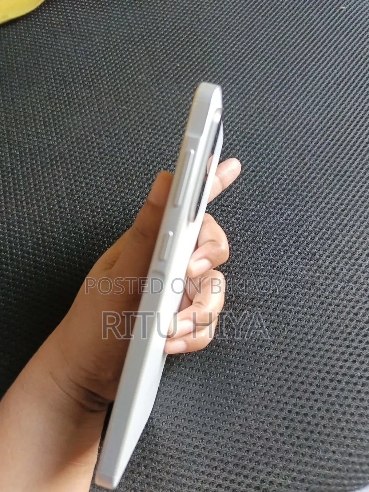 নিউ স্যামসাং গ্যালাক্সি এ৩৬ ১২৮ জিবি হোয়াইট