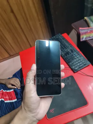 স্যামসাং গ্যালাক্সি এস২১ ৫জি ২৫৬ জিবি হোয়াইট