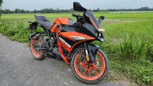 কেটিএম আরসি ১২৫ ২০১৯ কমলা