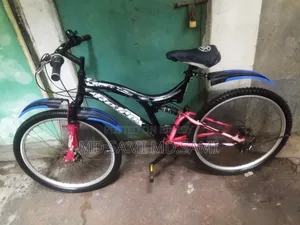 সাইকেলটি বিক্রি করা হবে।