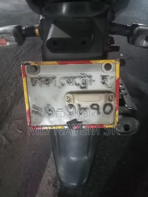 Bajaj Platina 100 2016 Red