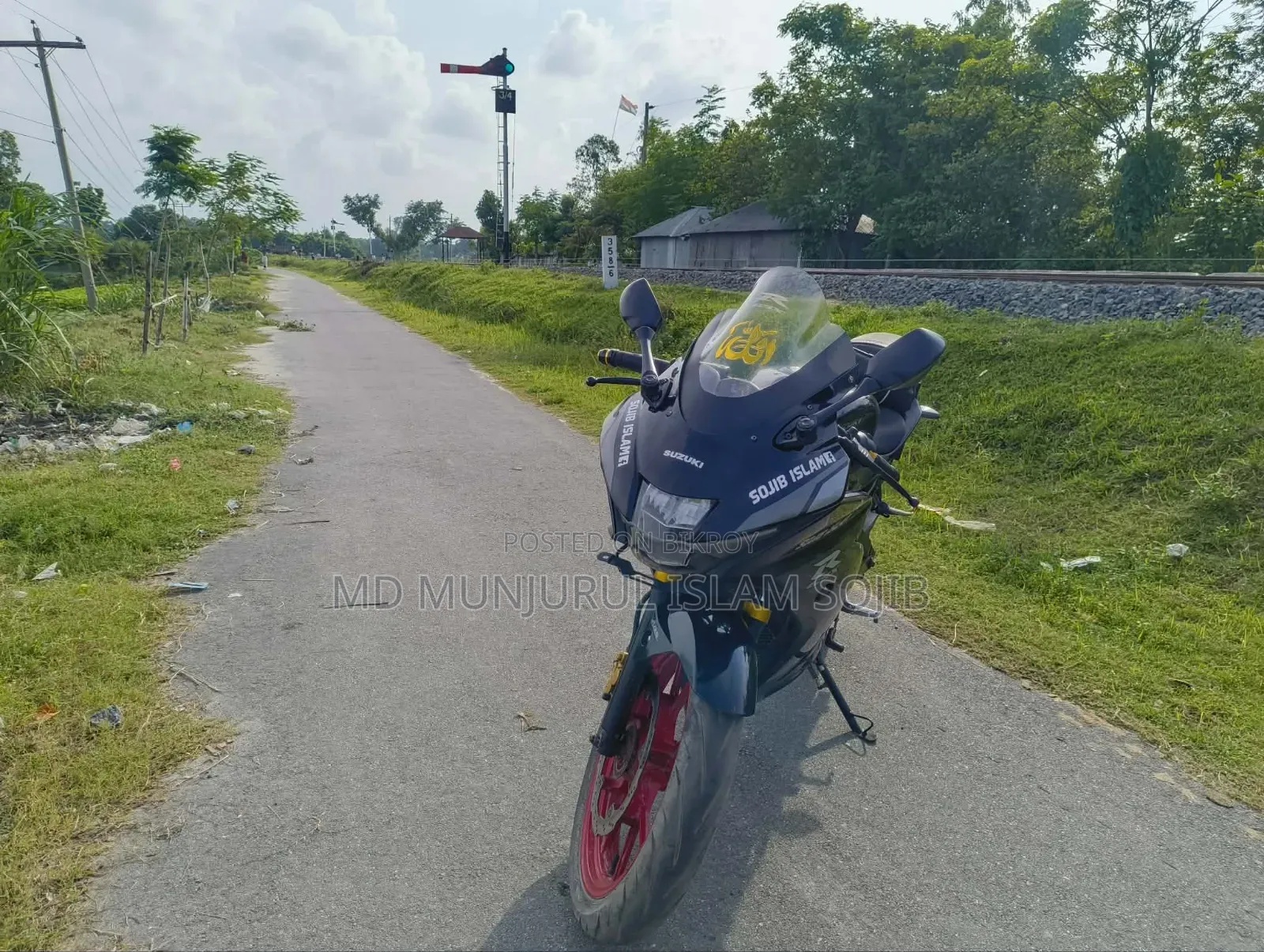 সুজুকি জিএসএক্স-আর১৫০ ২০২১ ব্ল্যাক