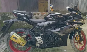 সুজুকি জিএসএক্স-আর১৫০ ২০২১ ব্ল্যাক