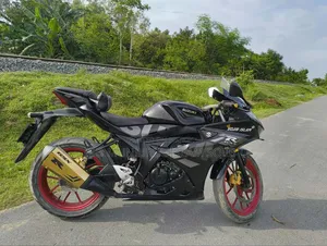 সুজুকি জিএসএক্স-আর১৫০ ২০২১ ব্ল্যাক