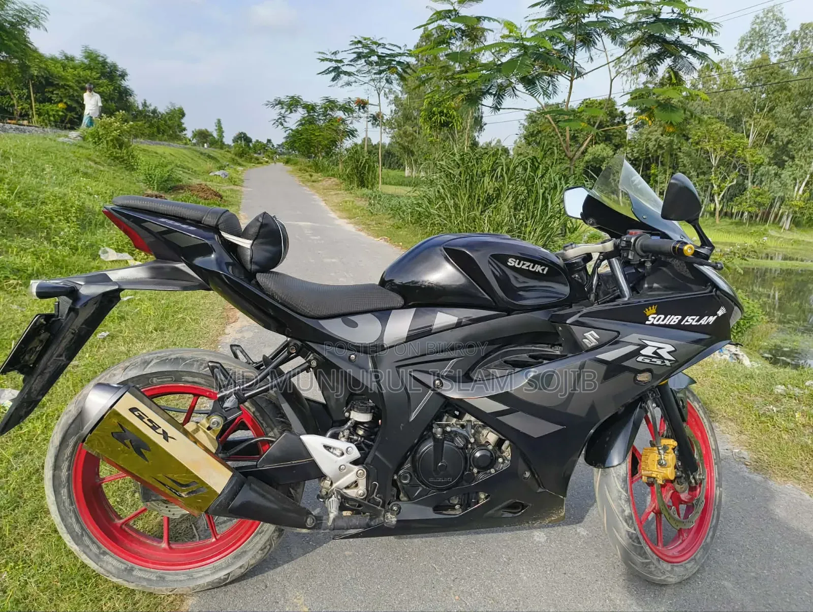 সুজুকি জিএসএক্স-আর১৫০ ২০২১ ব্ল্যাক