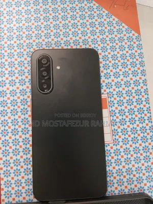 স্যামসাং গ্যালাক্সি এ১৭ ৫জি ২৫৬ জিবি ব্ল্যাক