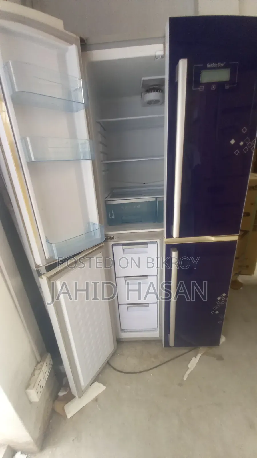একটি রানিং ফ্রিজ বিক্রয় করা হবে