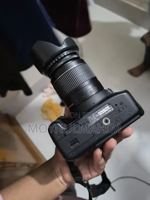 ক্যানন ডিএসএলআর ক্যামেরা