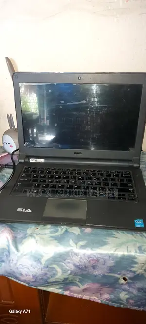 Laptop Dell Latitude 3340 4GB Intel Core I3 HDD 128GB
