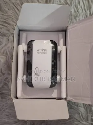 WiFi Repeater / Range Extender 300Mbps | 4 Antenna | Brand New