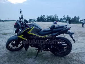 হোন্ডা হরনেট ২০১৯ সবুজ