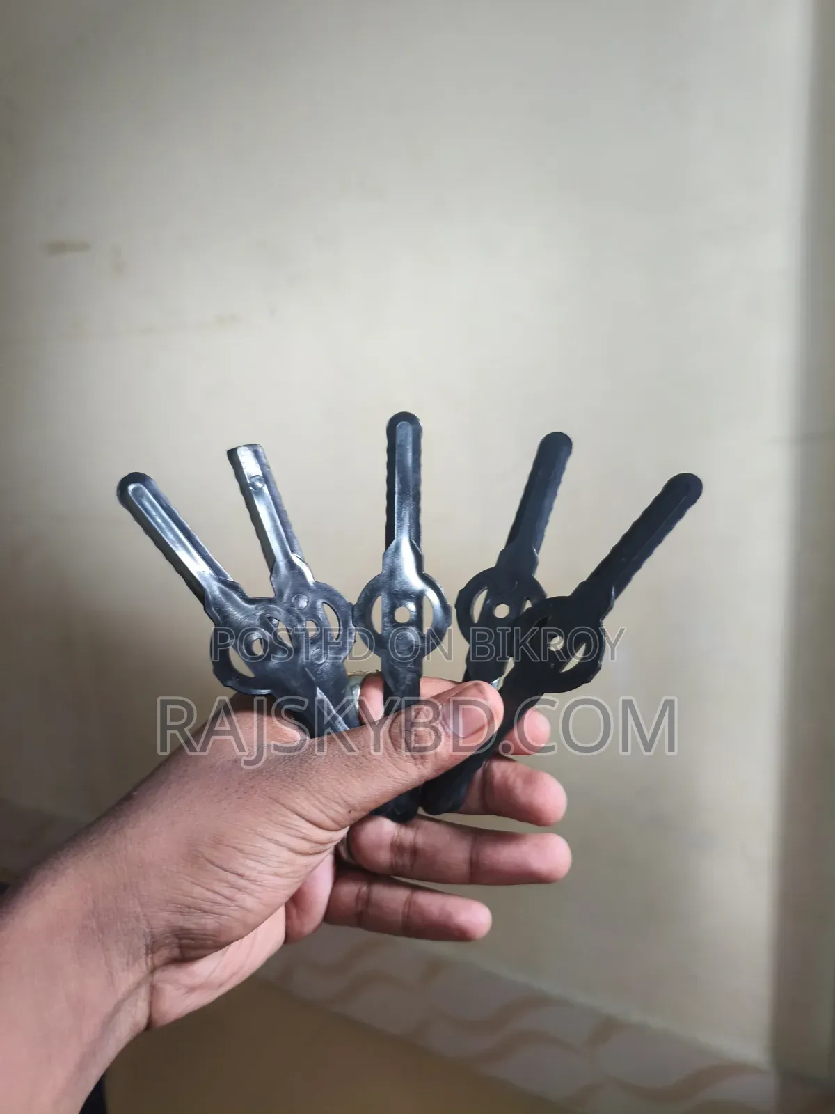 বাগান পরিস্কার করার মেশিন।