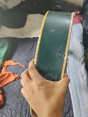 সিগনেচার গিটার