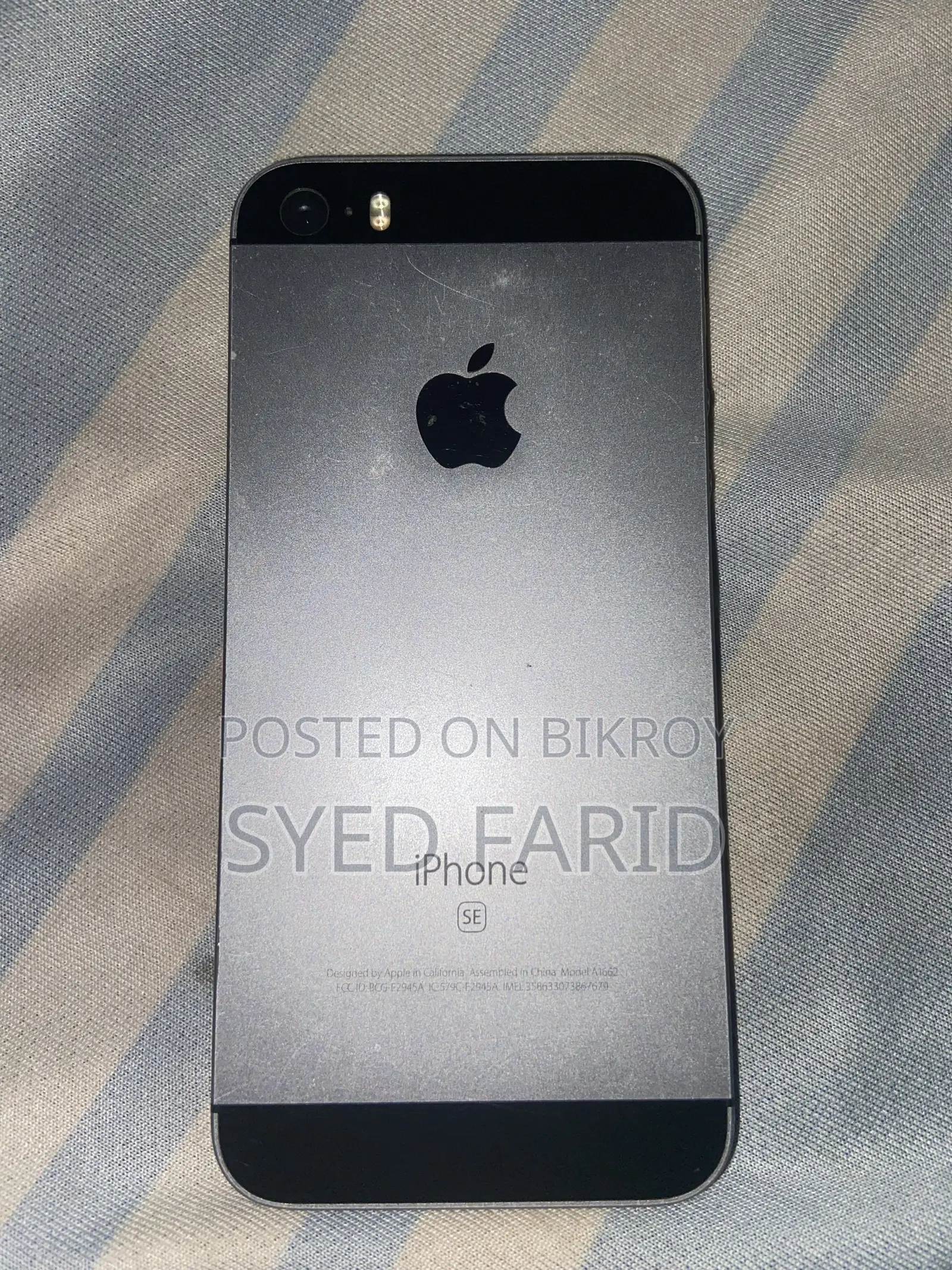 Apple iPhone SE 32 GB Silver