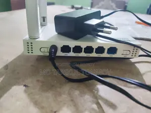 Netis WF2419E Router